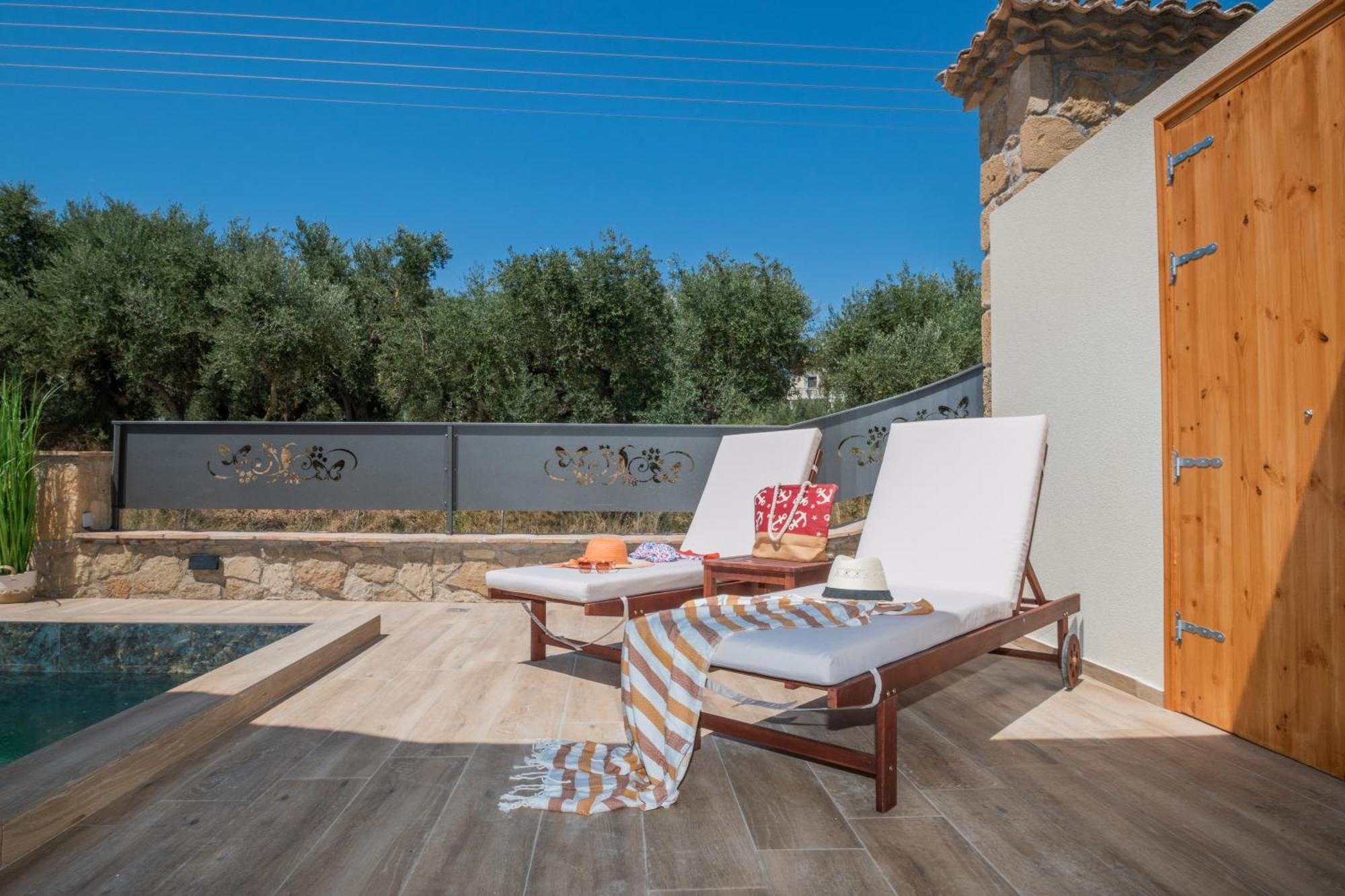 Ilision Aqua - Exclusive Private Pool Argassi